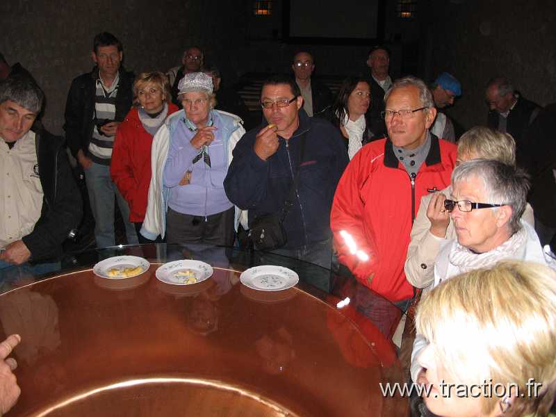 2011_CVAAM_35ans_8_Fort_des_Rousses (60).JPG - 35 Ans du CVAAM, sortie dans le Doubs et le Jura, du 26 Avril au 1er Mai 2011, Le Fort des Rousses, caves d'affinage Juraflore
